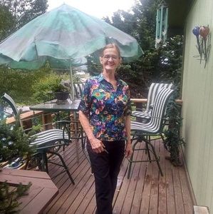 Meet your Posher, Renee'